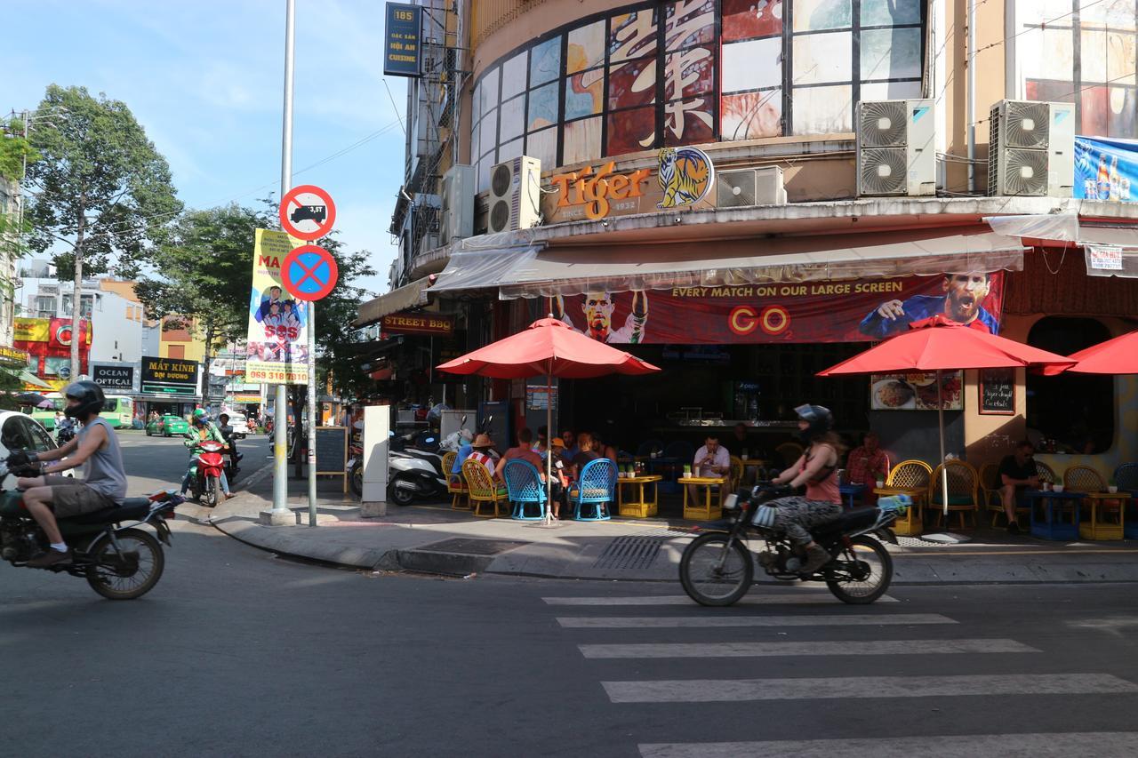 Long Hostel Hô Chi Minh-Ville Extérieur photo