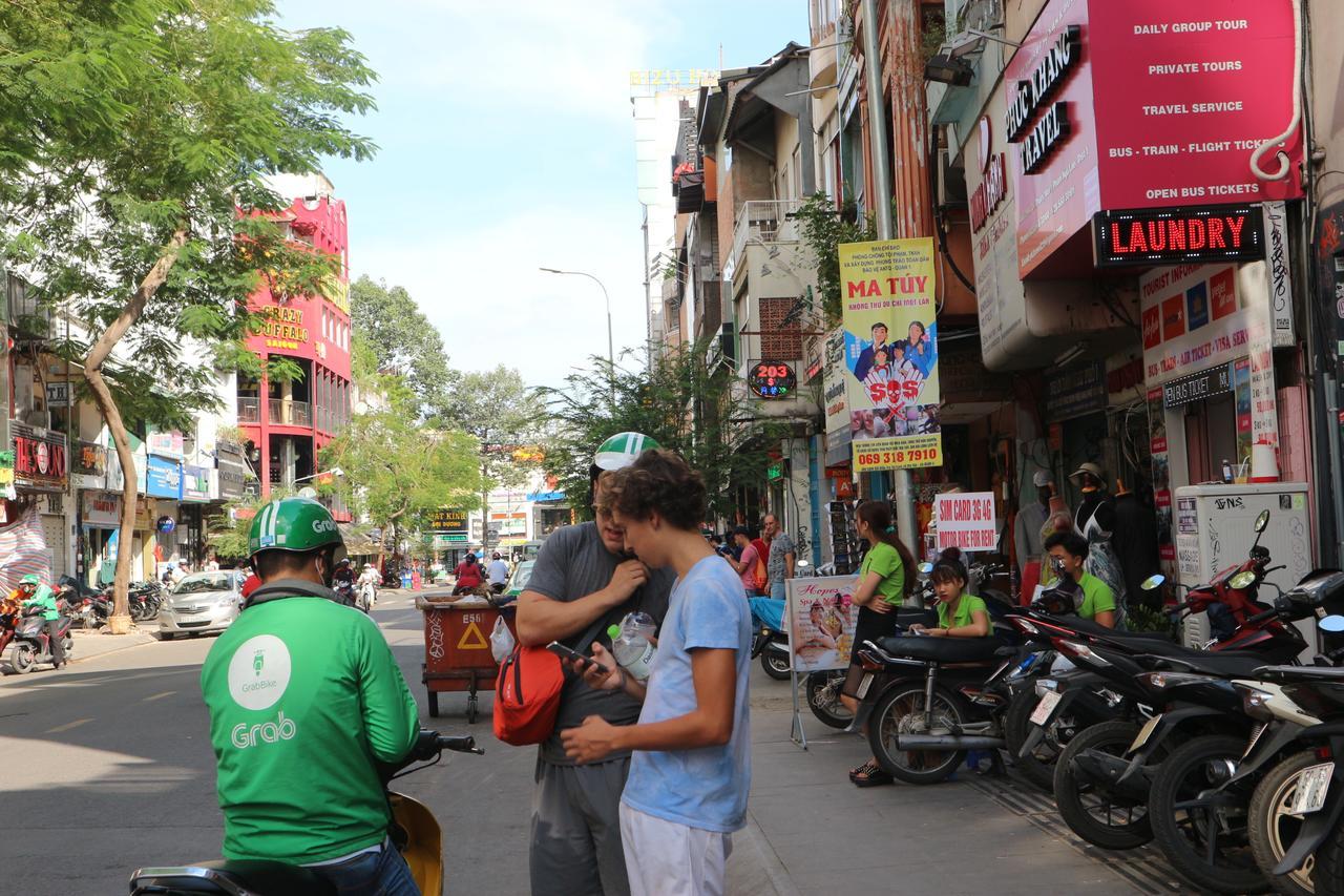 Long Hostel Hô Chi Minh-Ville Extérieur photo